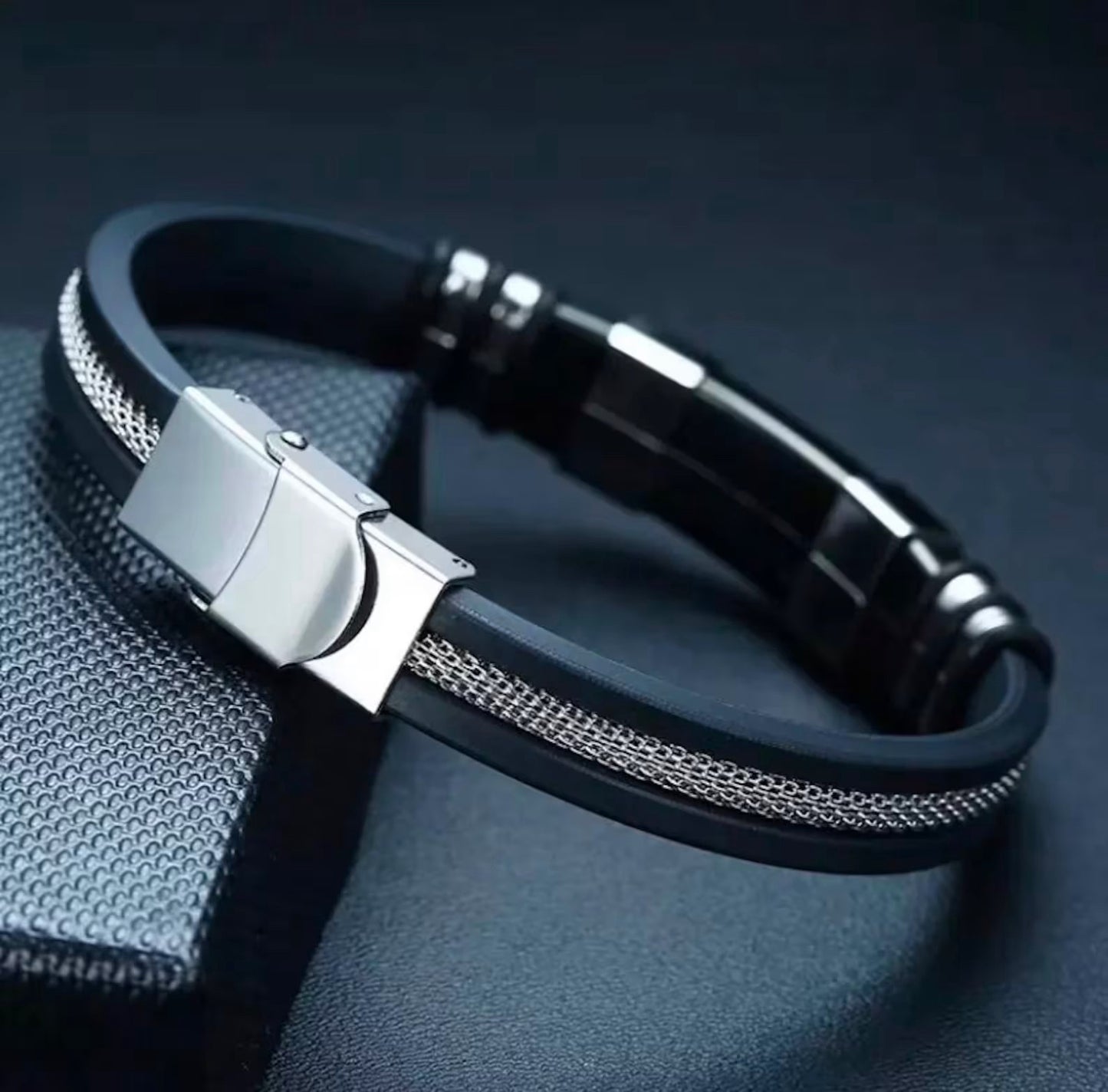🔥HOT🔥-Ultimate IonPulse Blood Sugar Titanium Therapeutic Pro-Wristband